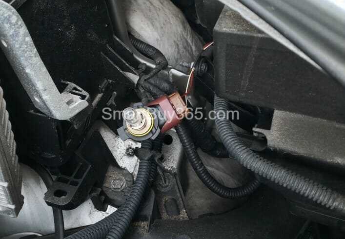 DIR replace car headlight - smartbuy365.com
